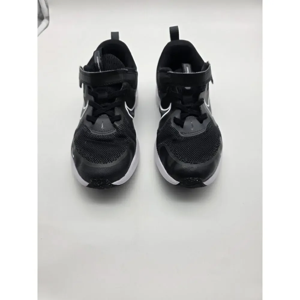 Nike Cosmic Runner Kids Shoes Size 2Y Black Gray Sneakers HM4400-003